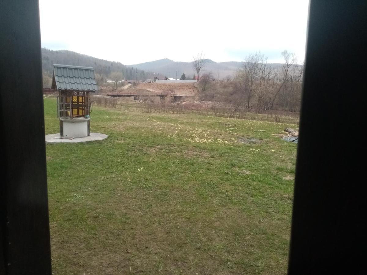 Садиба Федорчуків За Рікою1 Sheshory Εξωτερικό φωτογραφία