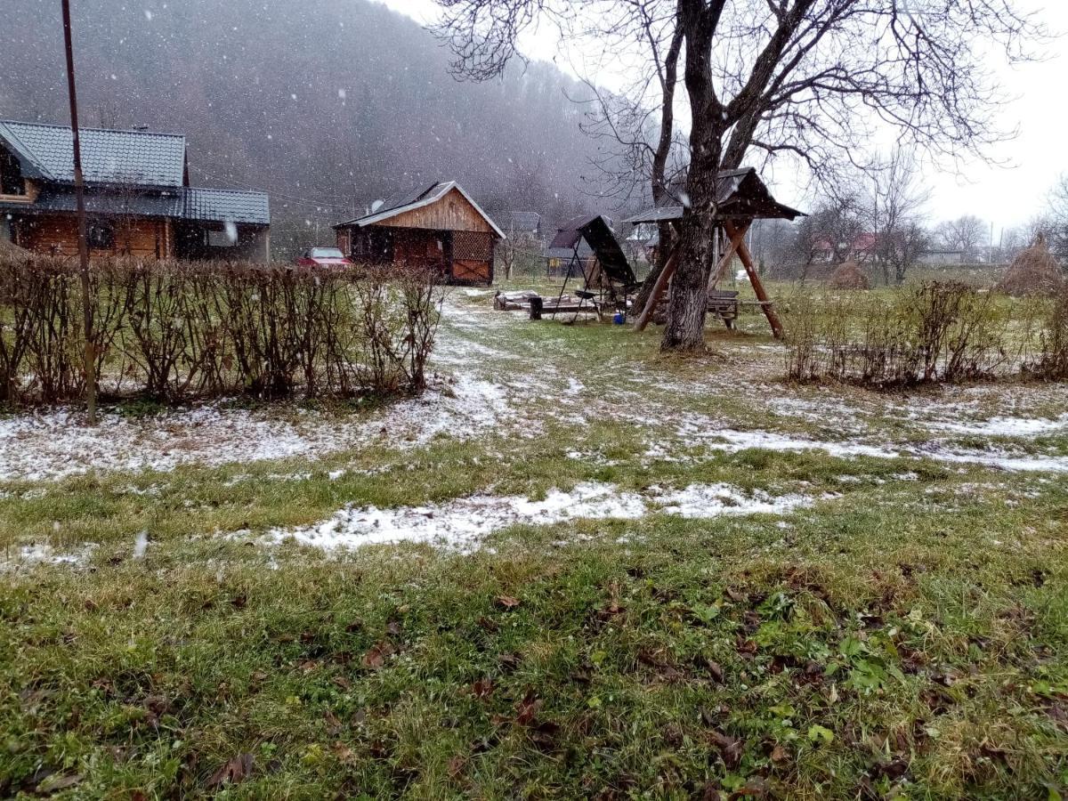 Садиба Федорчуків За Рікою1 Sheshory Εξωτερικό φωτογραφία